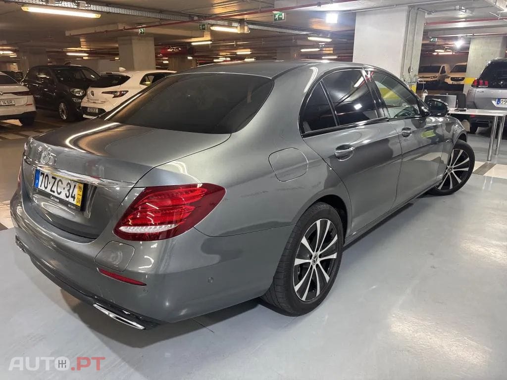 Mercedes-Benz E 300 de Avantgarde