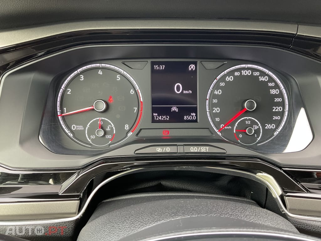 Volkswagen Polo 1.0 Confortline