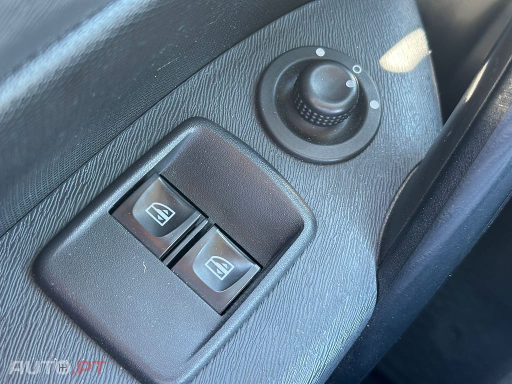 Renault Kangoo Outro