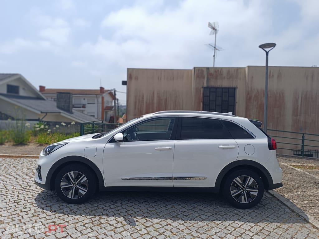 Kia Niro 1.6 GDi PHEV (Plug In) - Nacional