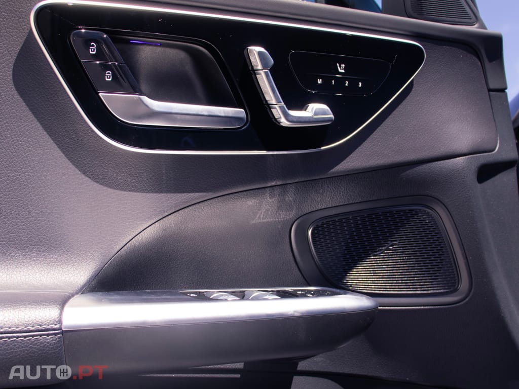 Mercedes-Benz C 300 e AMG Line