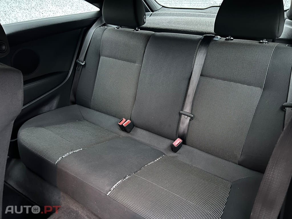 Opel Astra GTC 1.3 CDTi