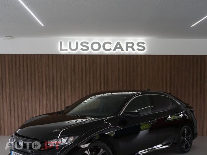 Honda Civic 1.0 i-VTEC Elegance