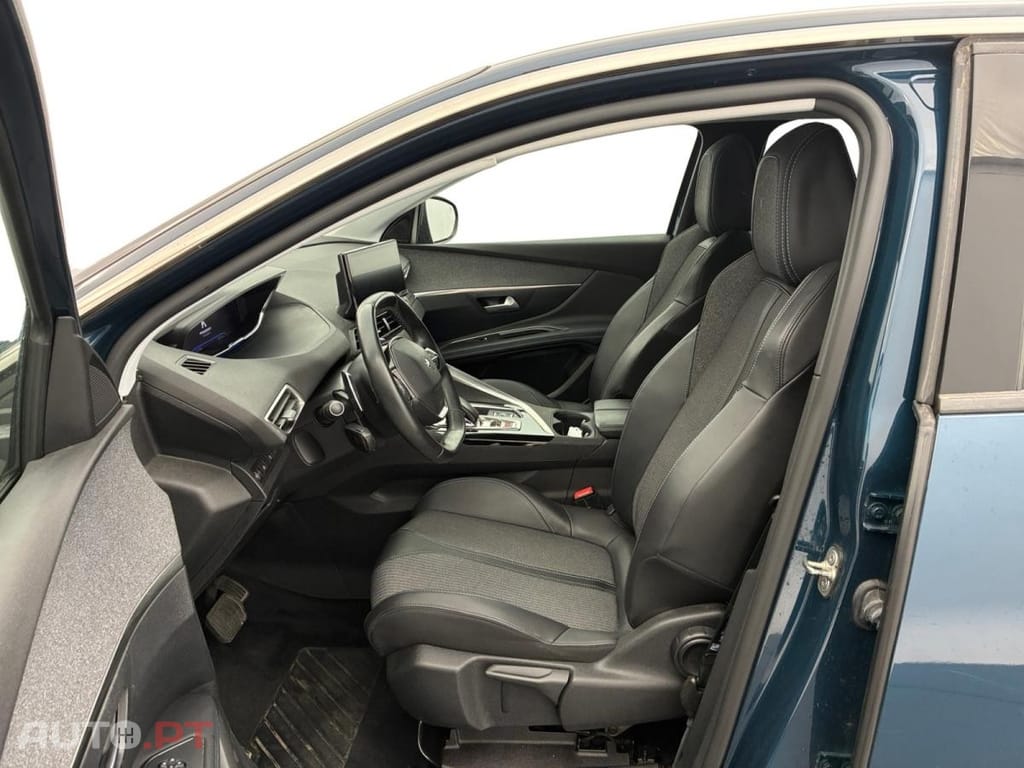 Peugeot 3008 1.6 Hybrid Allure Pack e-EAT8