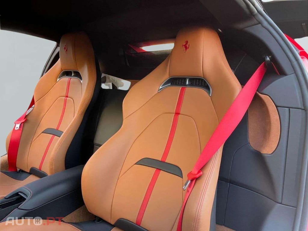 Ferrari SF90 STRADALE