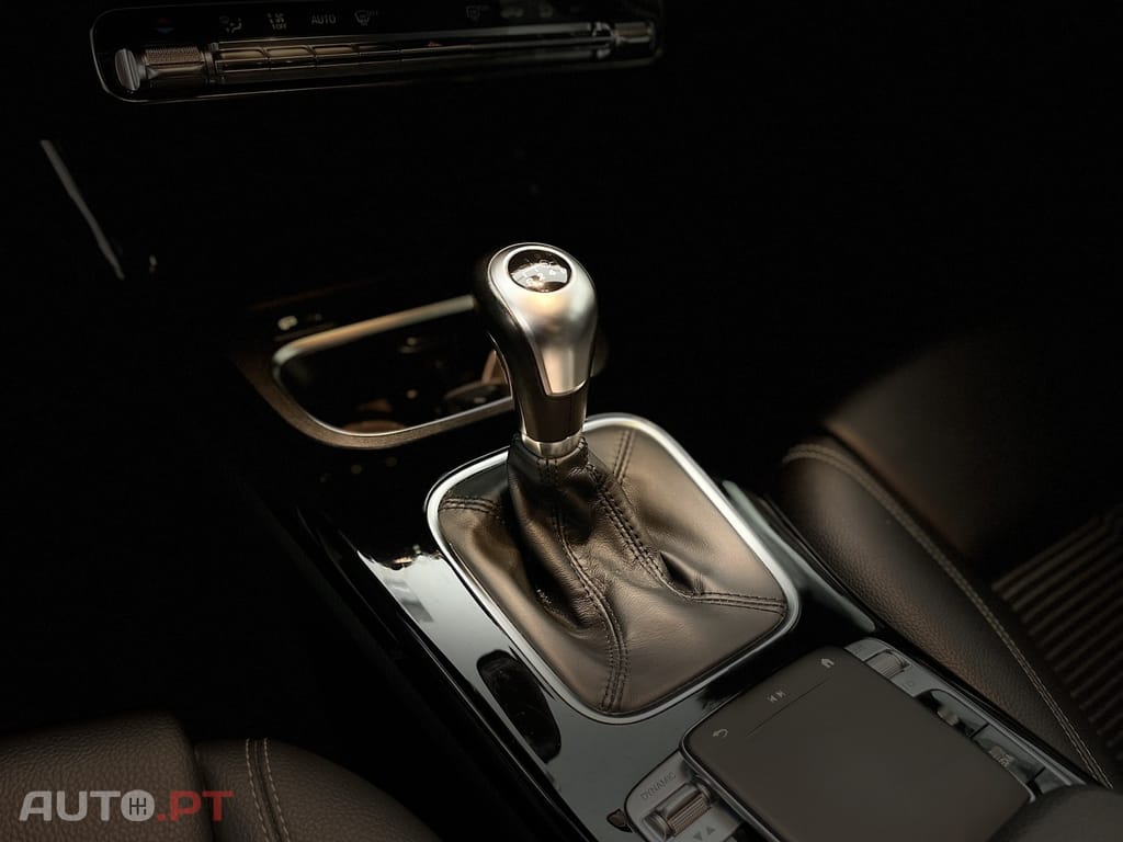Mercedes-Benz A 200 Progressive
