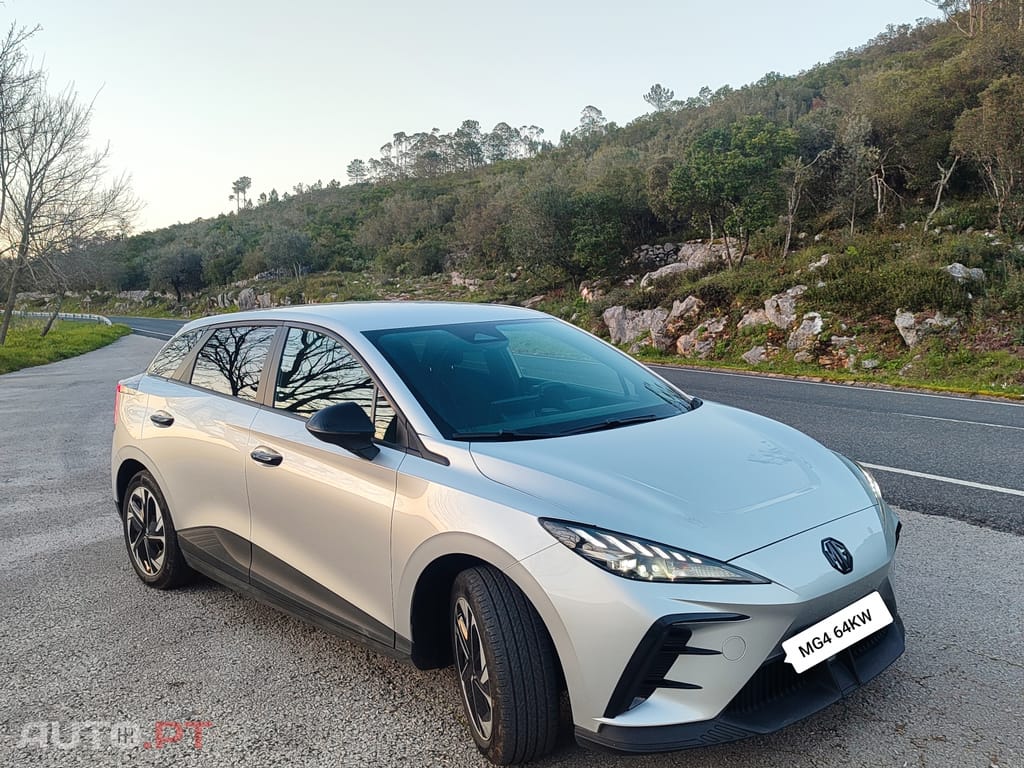 MG MG4 Standard 64 Kw