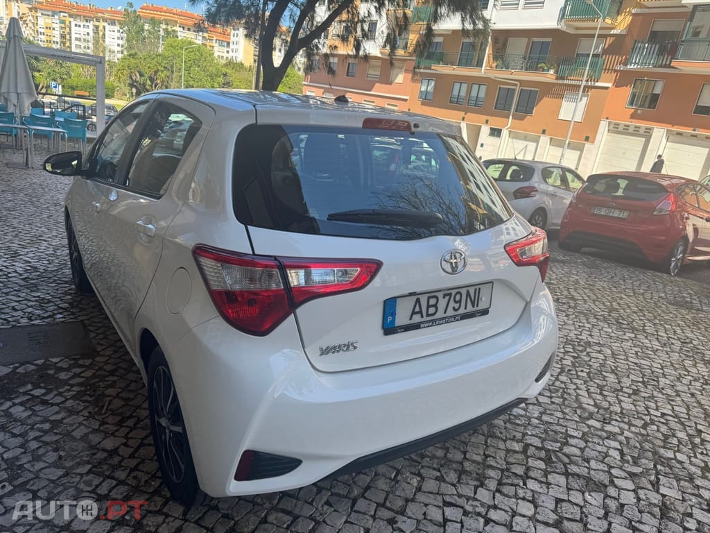 Toyota Yaris 1.0 VVT-i Comfort