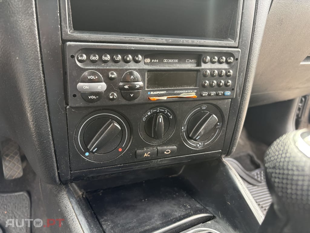 Volkswagen Golf 1.9 TDi Highline