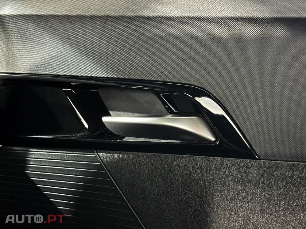 MG MG4 51 kWh Standard