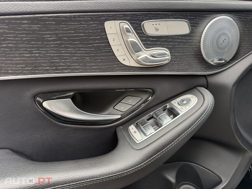 Mercedes-Benz C 300 de AMG Line