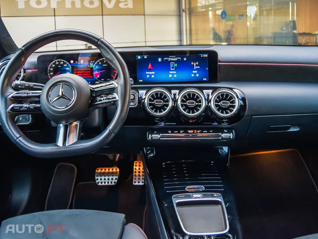 Mercedes-Benz A 200 AMG Line Aut.