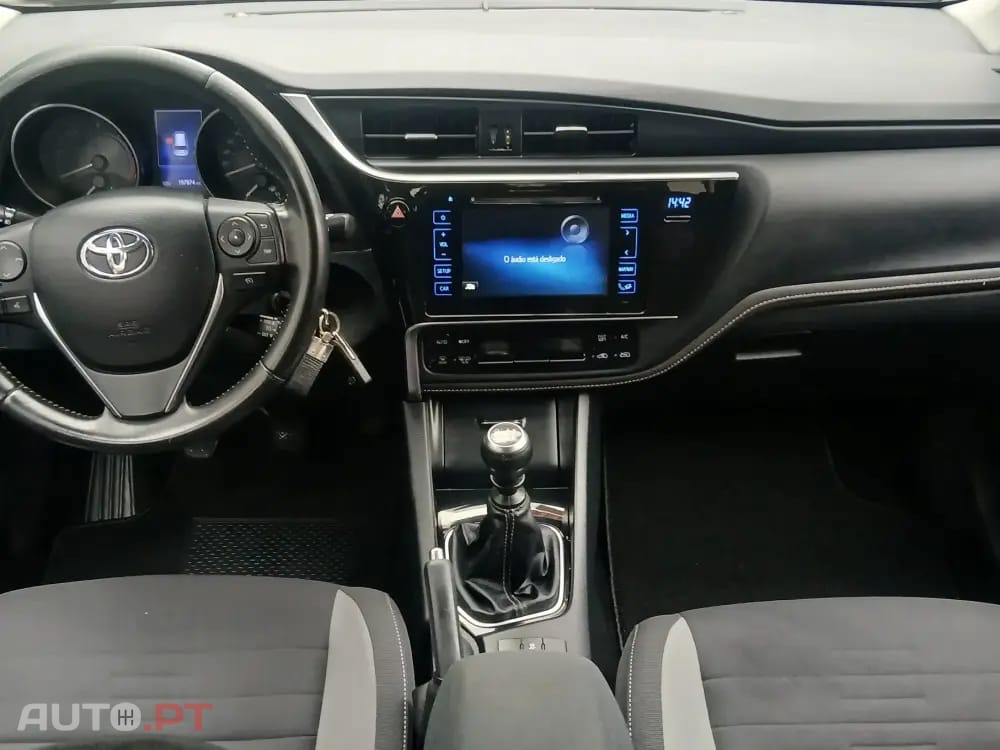 Toyota Auris Touring Sports 1.4 D-4D Exclusive+Navi