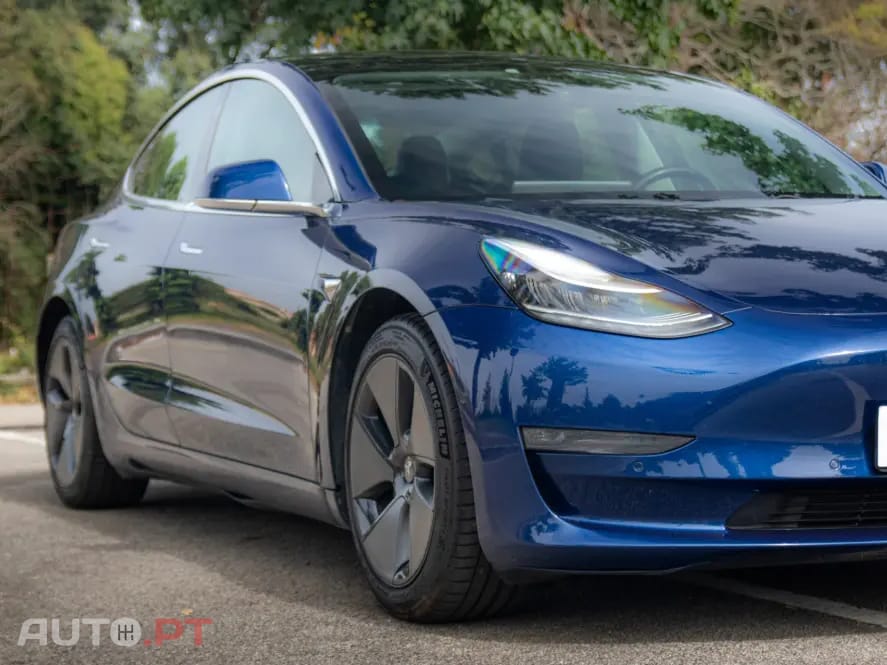 Tesla Model 3 Long-Range Dual Motor AWD