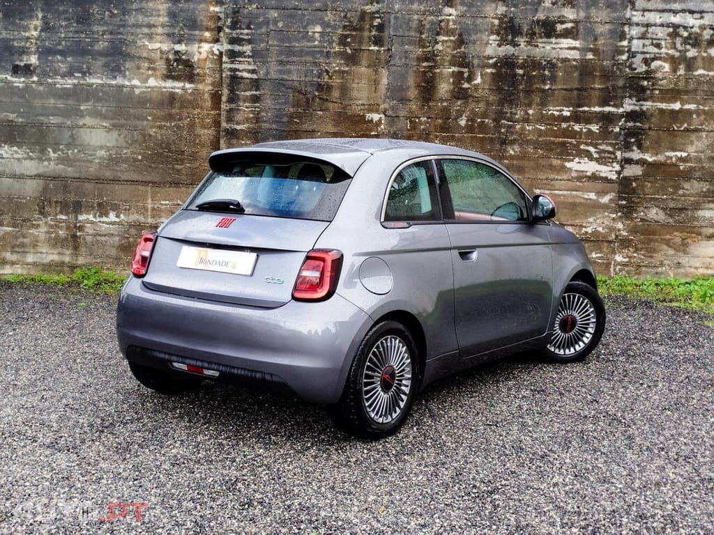 Fiat 500e 23,8kWh Red