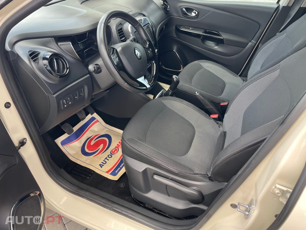 Renault Captur 0.9 TCE Exclusive