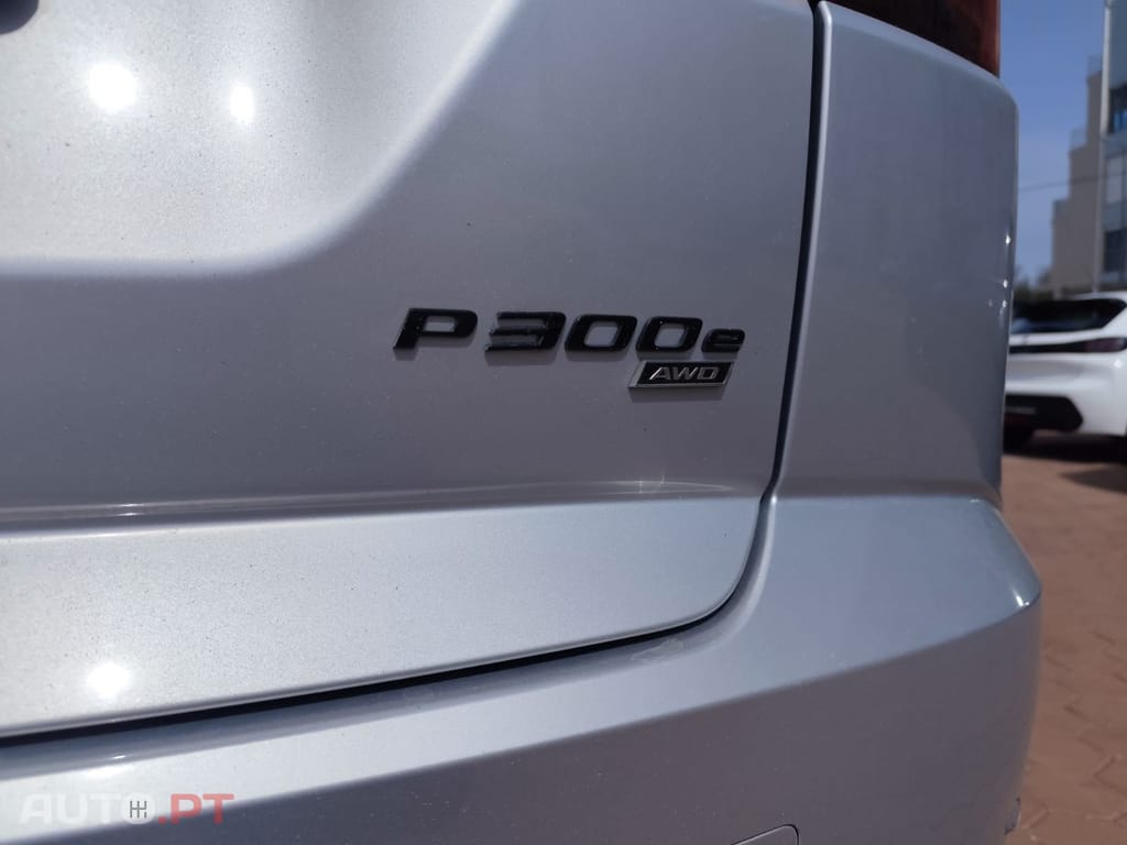Jaguar E-Pace 1.5 P300e R-Dynamic SE AWD Aut.
