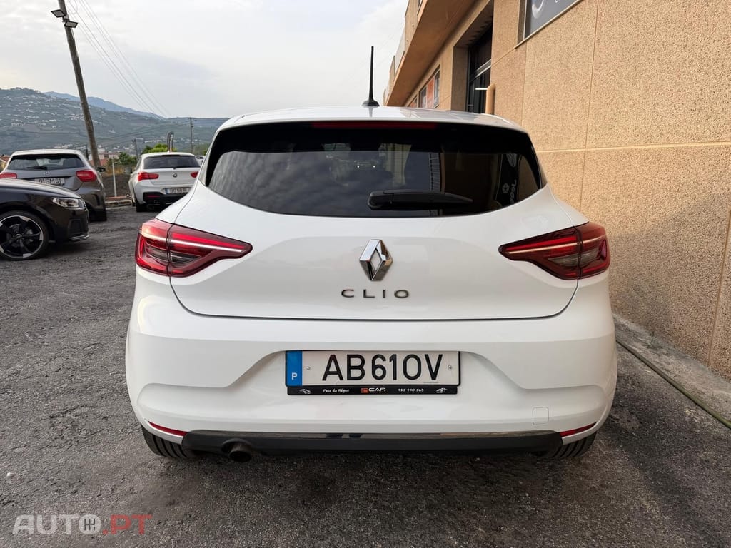 Renault Clio 1.0 TCe Techno Bi-Fuel