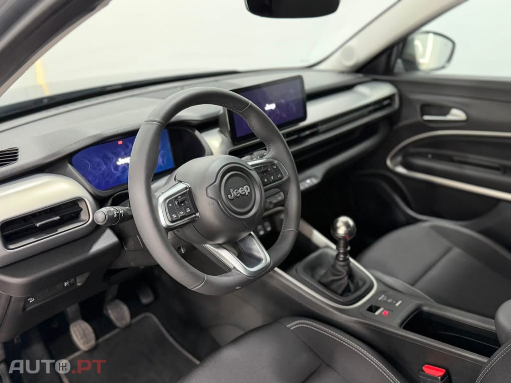 Jeep Avenger 1.2 GSE T3 Summit