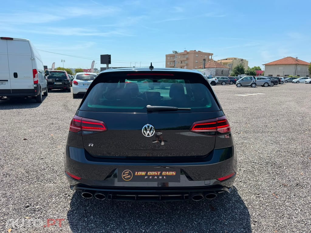 Volkswagen Golf 2.0 TSI R DSG