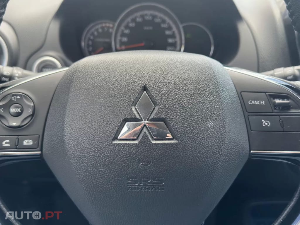 Mitsubishi Space Star 1.2 Connect Edition