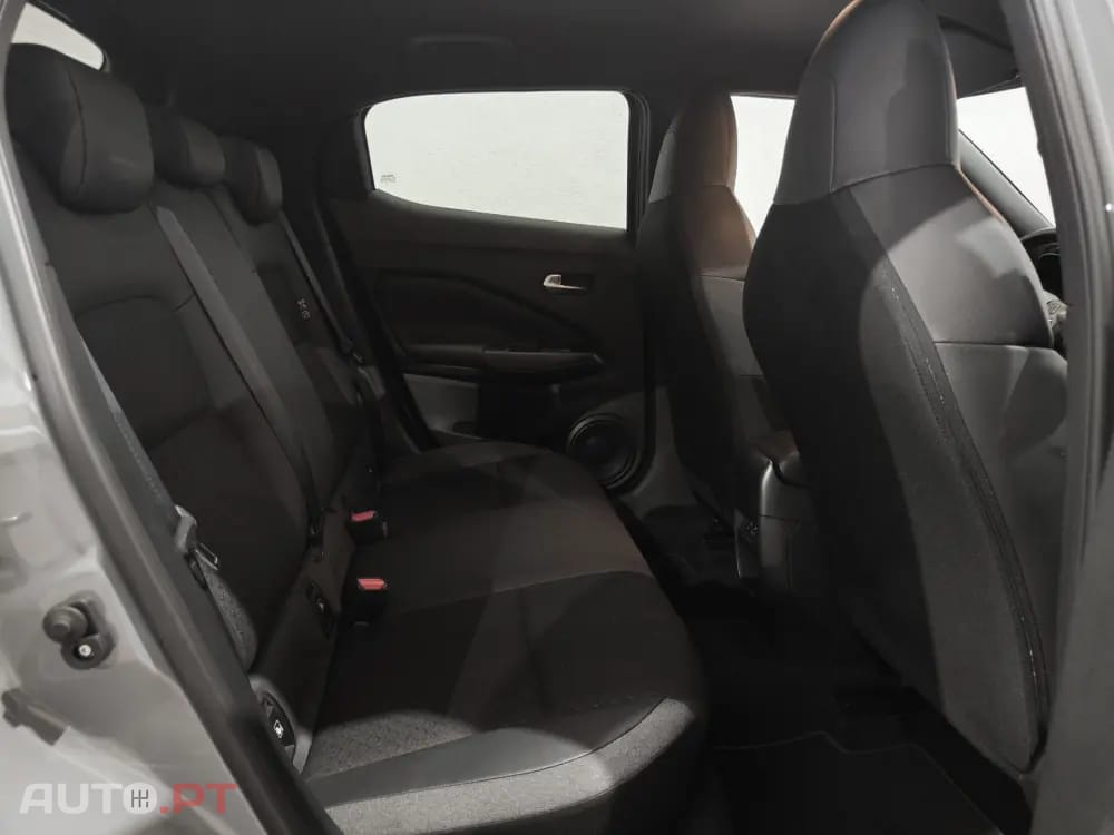 Nissan Juke 1.0 DIG-T N-Connecta DCT