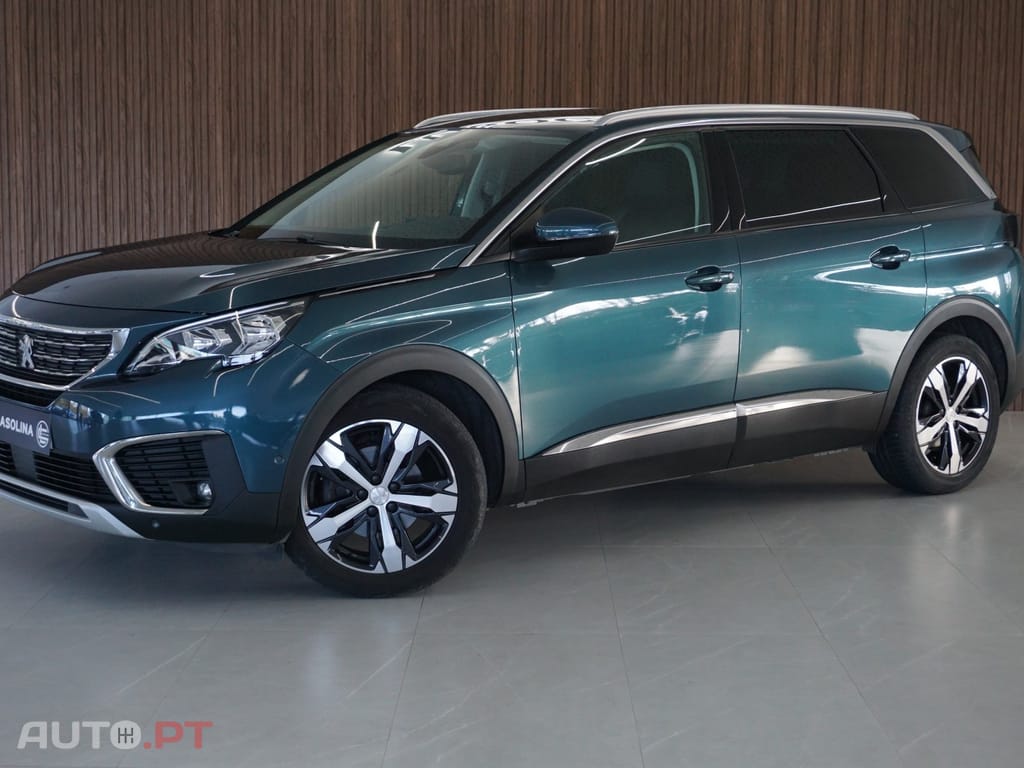Peugeot 5008 1.2 PureTech Allure Grip Control