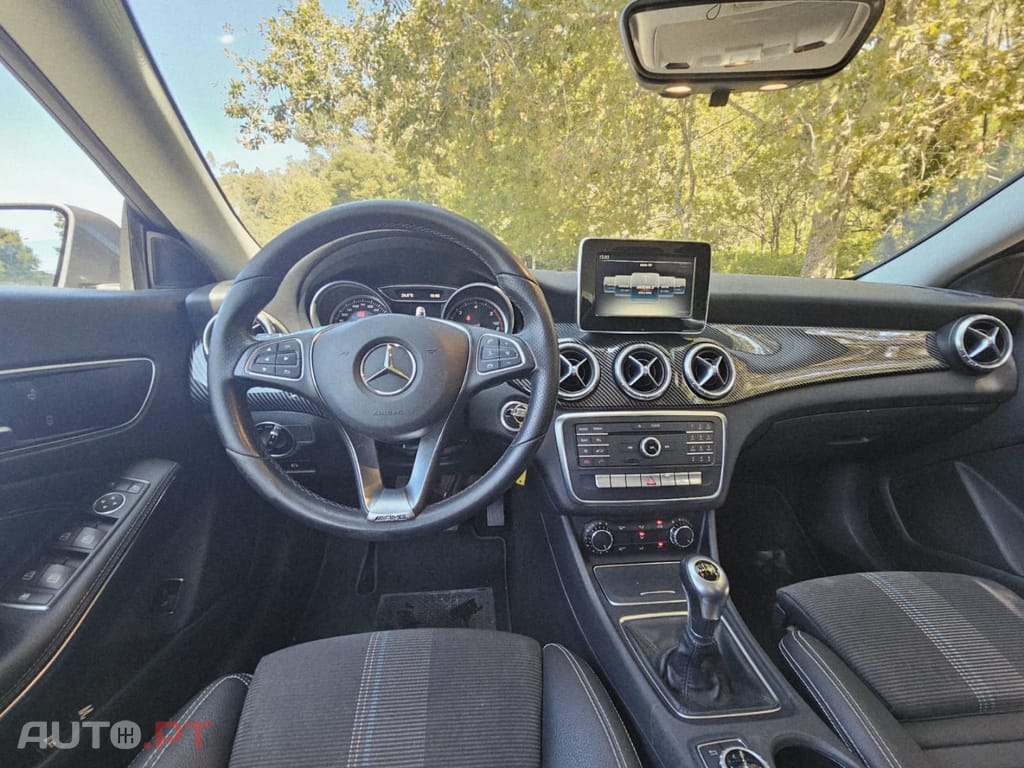 Mercedes-Benz CLA 180 (CDI) d Urban
