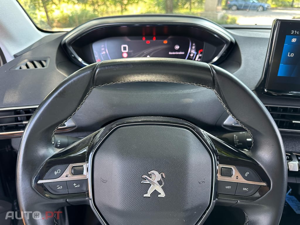 Peugeot 3008 1.2 PureTech Allure Pack