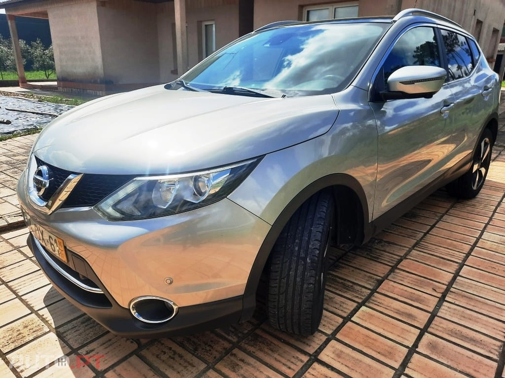 Nissan Qashqai 1.5 dCi 360 S 110cv / 198€ mês