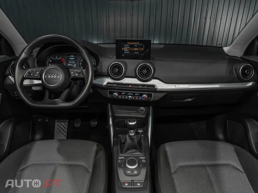 Audi Q2 30 TFSI S line