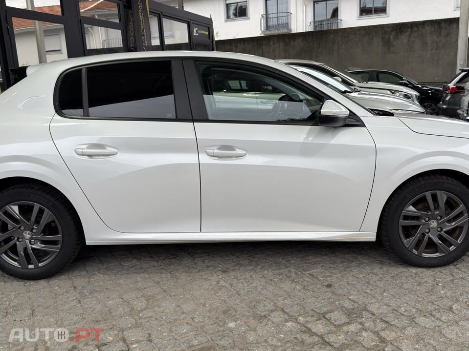 Peugeot 208 1.2 PureTech Active Pack
