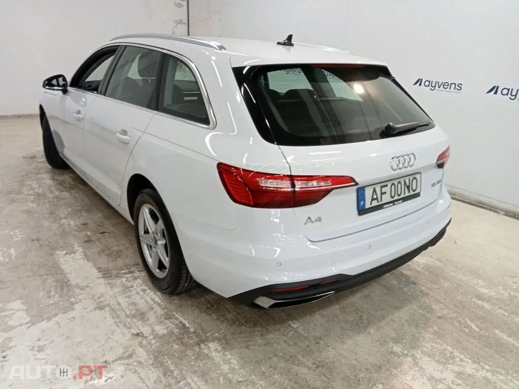 Audi A4 Avant 35 TDI S tronic