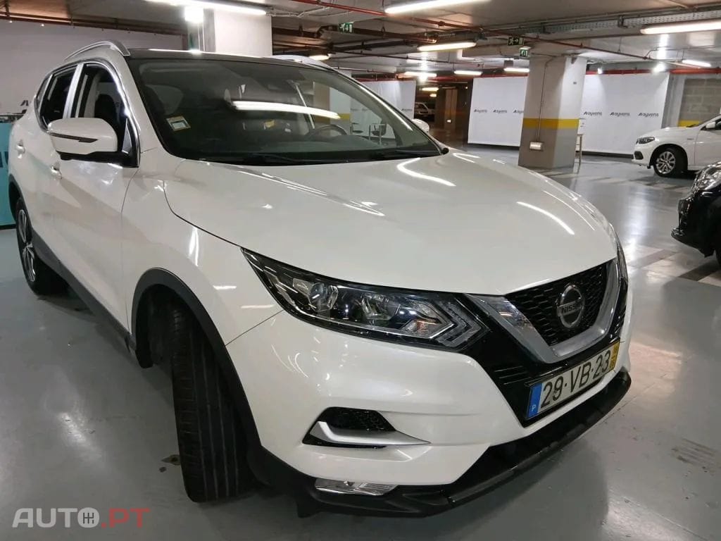 Nissan Qashqai 1.5 dCi N-Connecta