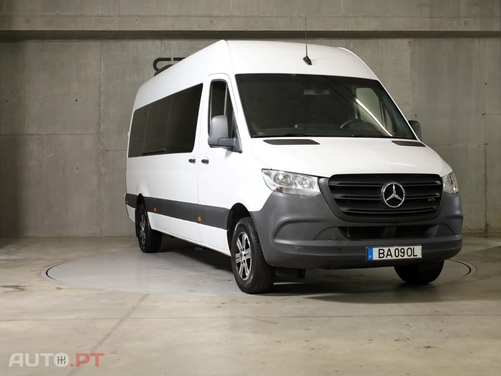 Mercedes-Benz Sprinter 315 CDI/43 Luxo (2+2+2+3)