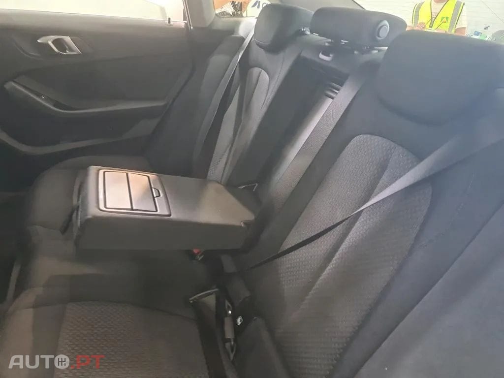 BMW 216 d Advantage