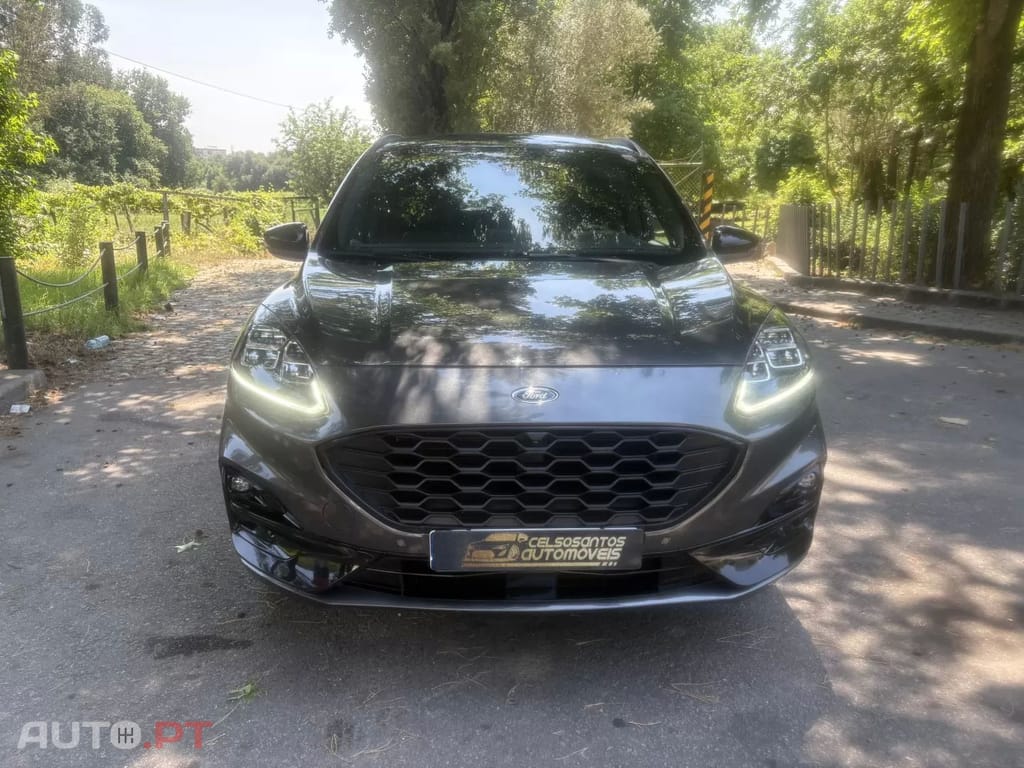 Ford Kuga 1.5 EcoBoost ST-Line X