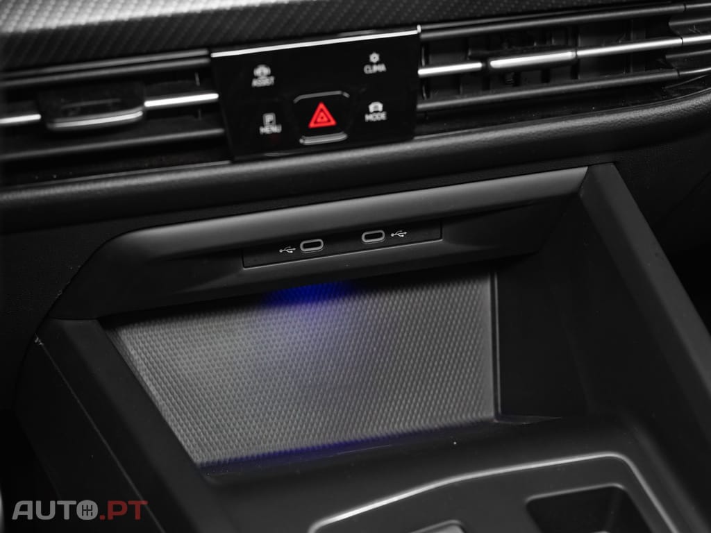 Volkswagen Golf Variant 2.0 TDi R-Line DSG