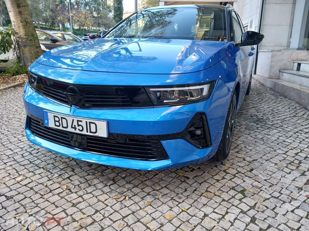 Opel Astra Sports Tourer 1.6 T PHEV Edition