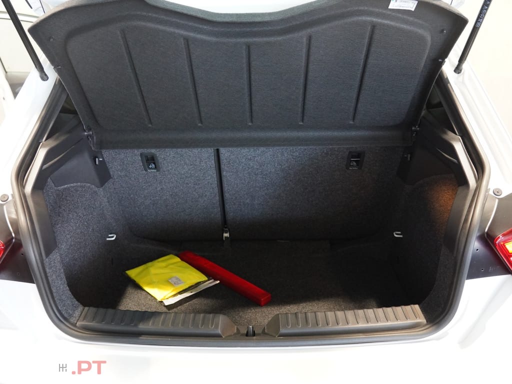 SEAT Ibiza 1.0 TSI Style — fotografia 33