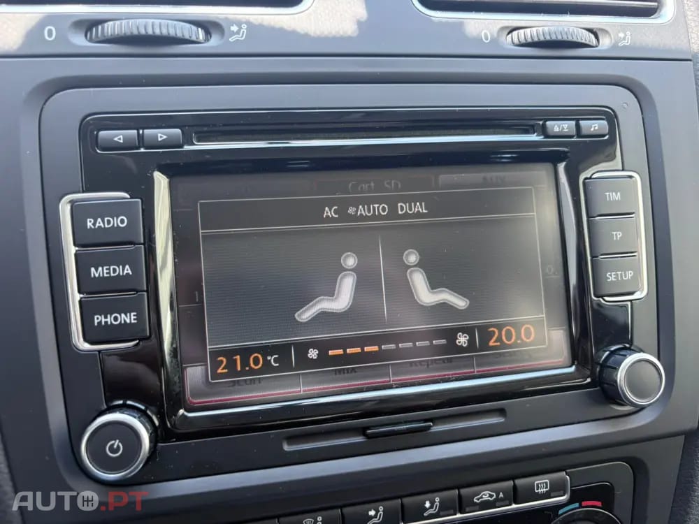 Volkswagen Golf 2.0 TDi Highline DSG