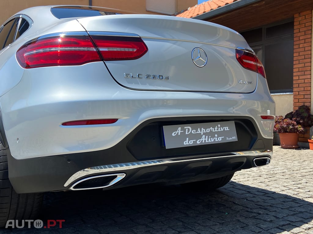 Mercedes-Benz GLC 220 220D Coupé AMG LINE 4-Matic