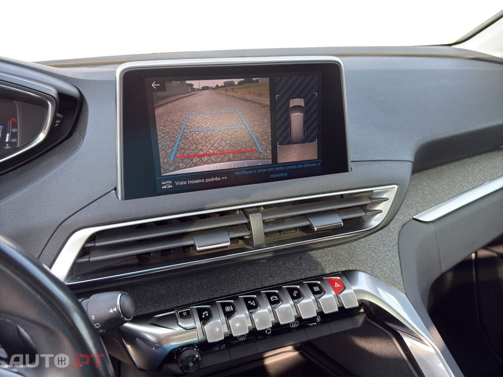 Peugeot 5008 1.6 BlueHDi Allure EAT6 J18