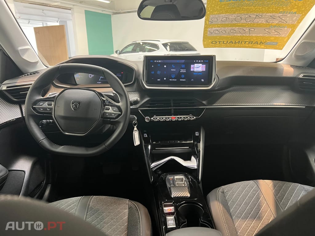 Peugeot 208 1.2 Hybrid Allure e-DCS6