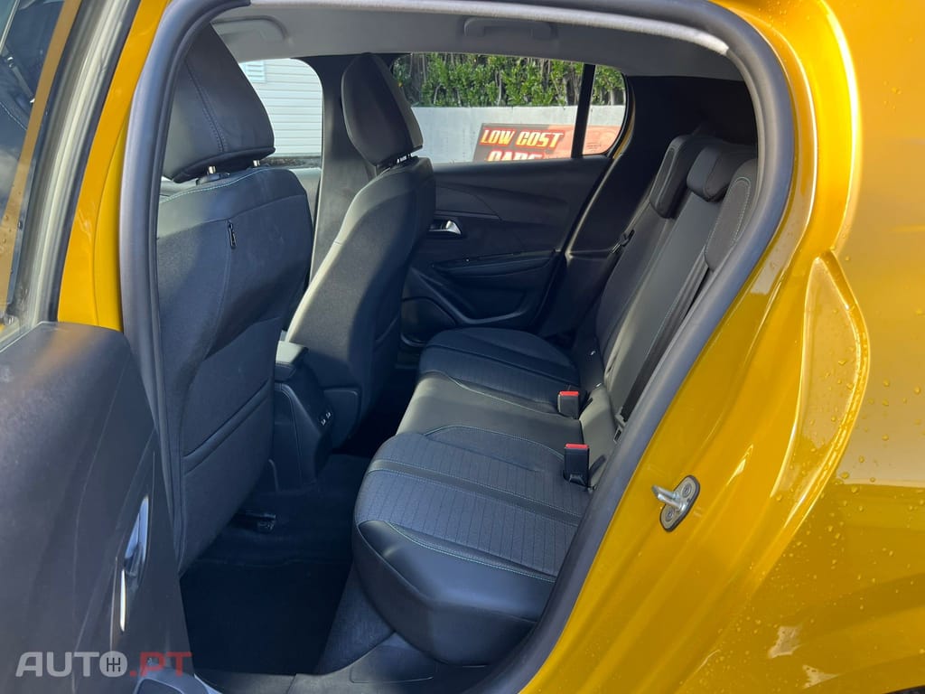 Peugeot 208 1.2 PureTech Allure