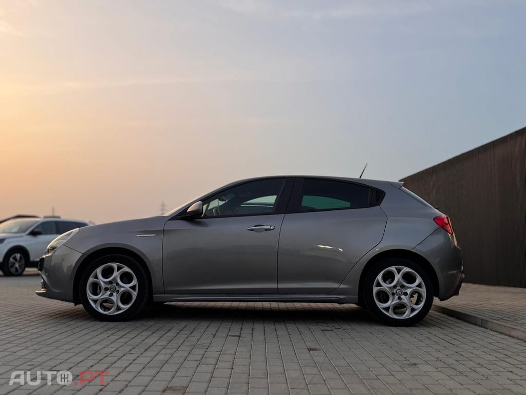 Alfa Romeo Giulietta 1.6 JTDM Sport TCT
