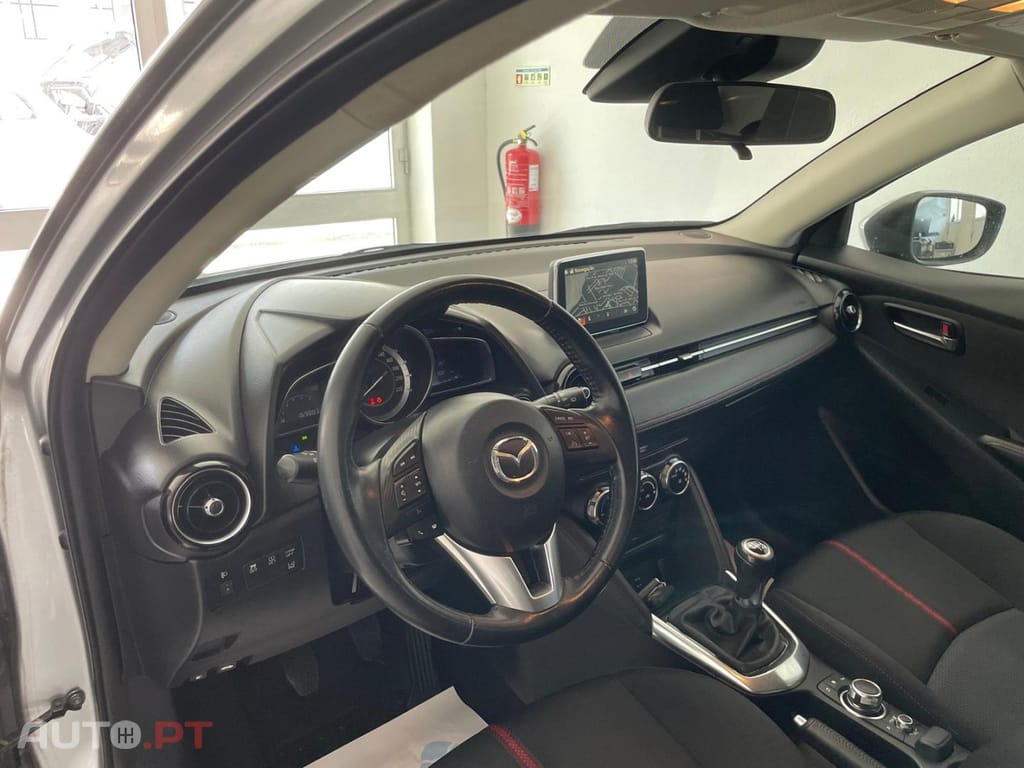 Mazda 2 1.5 Sky.Evolve Navi