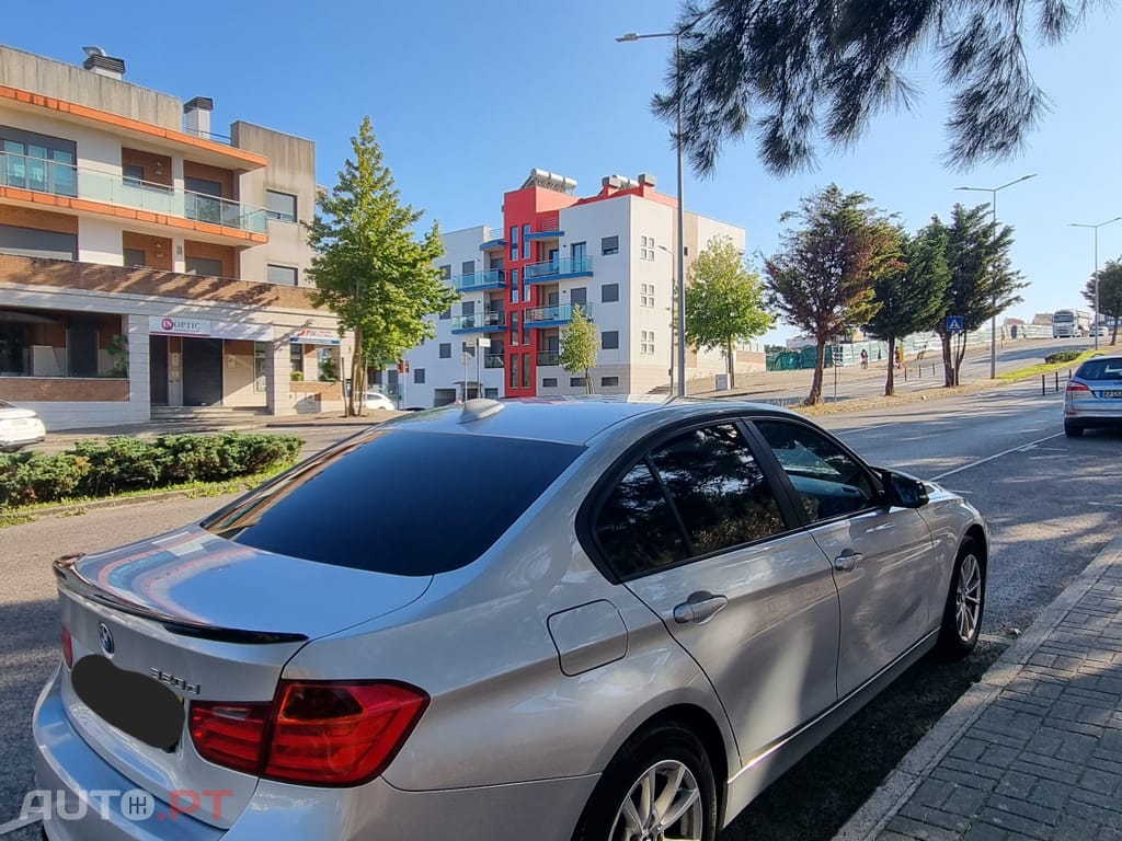 BMW 320 F30