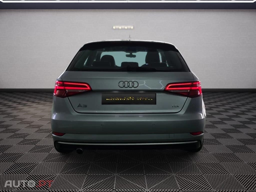 Audi A3 Sportback 1.6 TDI ultra Attraction