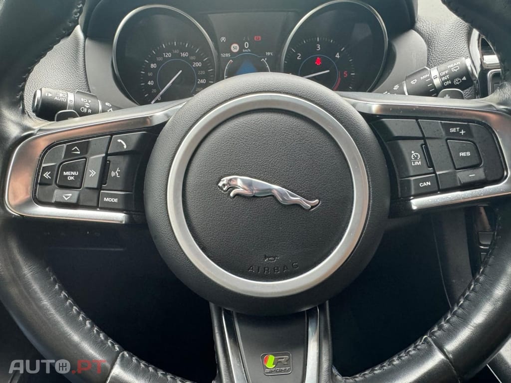 Jaguar F-Pace 2.0 i4D Prestige Aut.